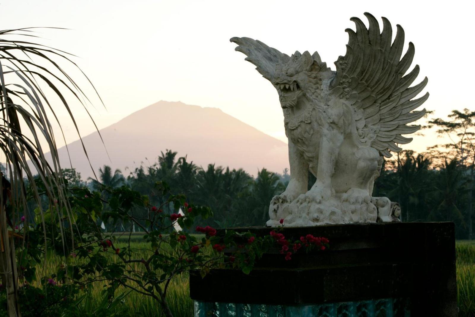 Cascades Suites Ubud  Ngoại thất bức ảnh